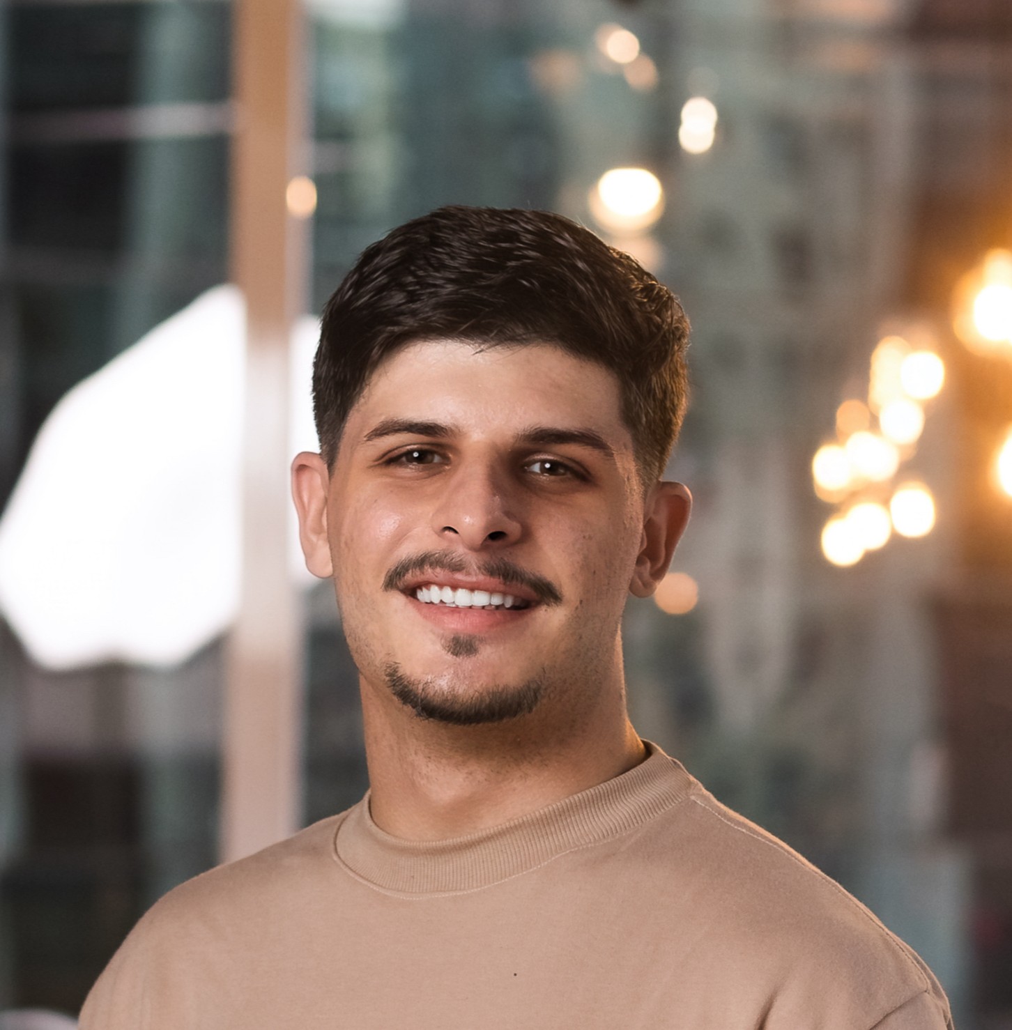 Breno Aveiro